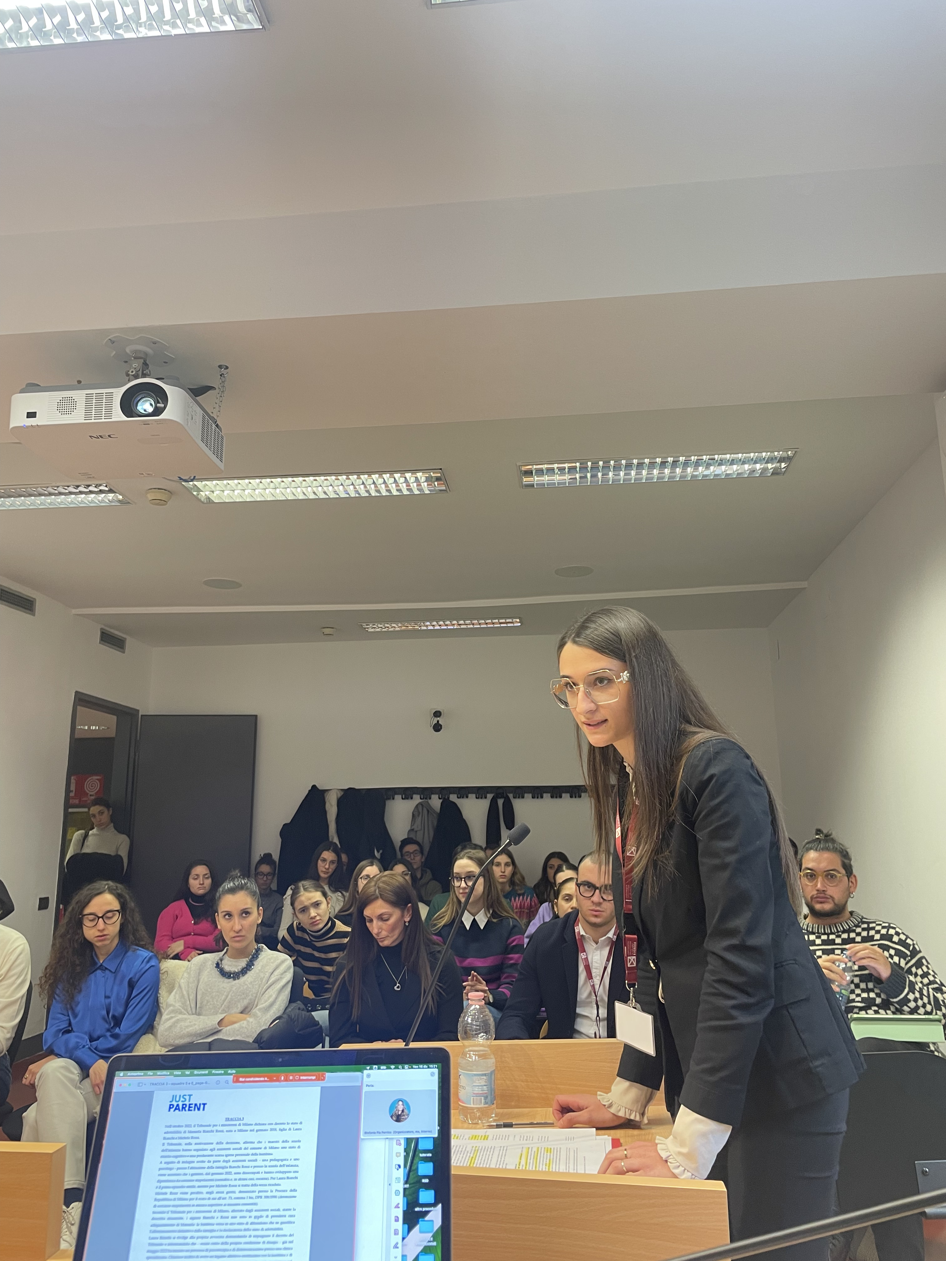 MOOT COURT COMPETITION